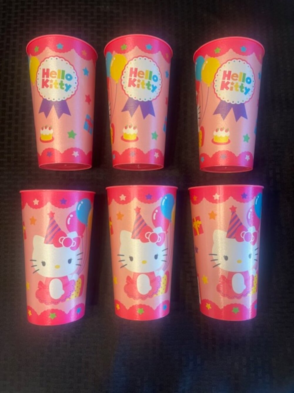 NEW ~ HELLO KITTY by Sanrio Licensed ~ 44oz CUTE Big Plastic Party Cups